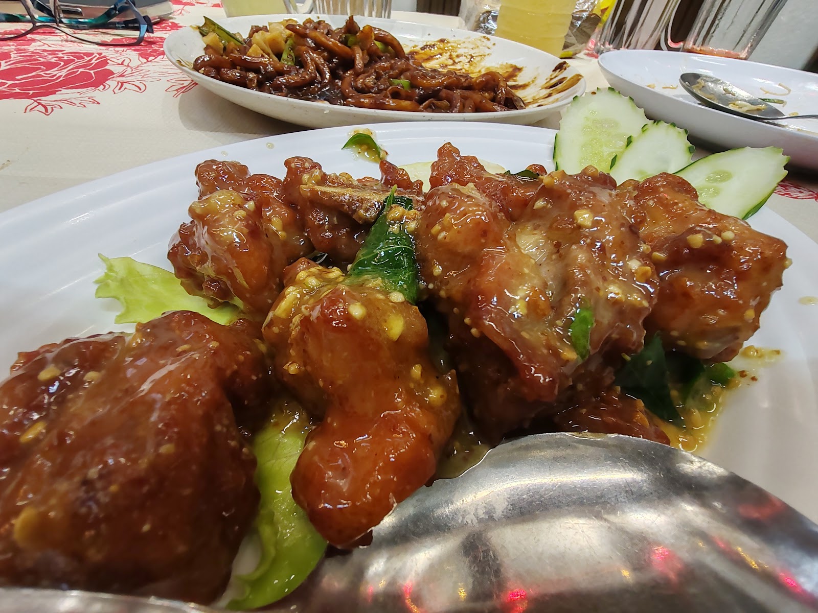 美味妈密鸡丁 Braised Chicken Fillet with Marmite Chicken